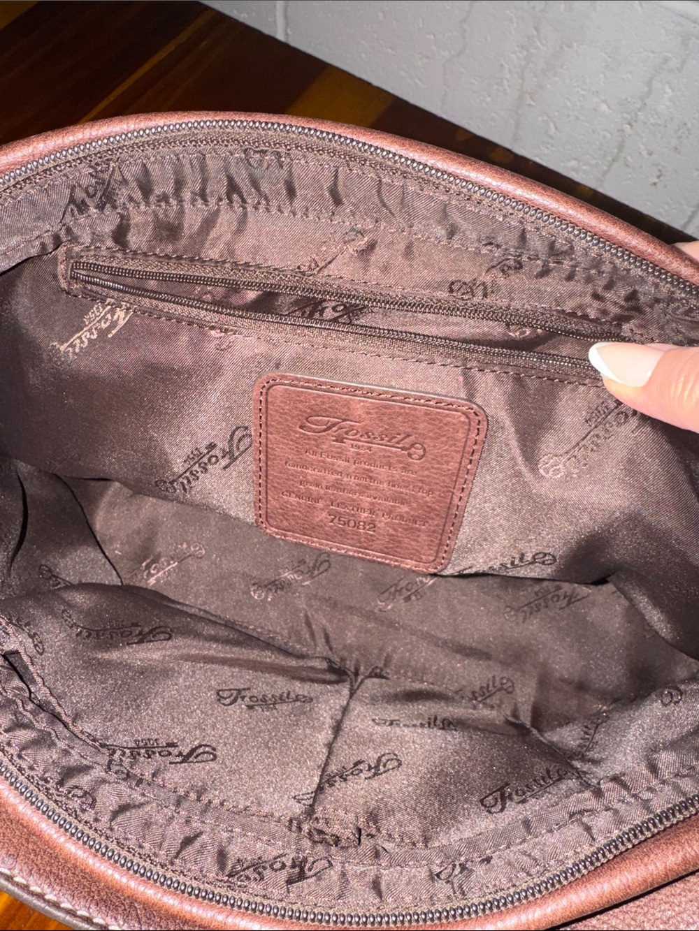 Fossil Dark Brown Pebbled Leather Shoulder Bag - Picture 3 of 5